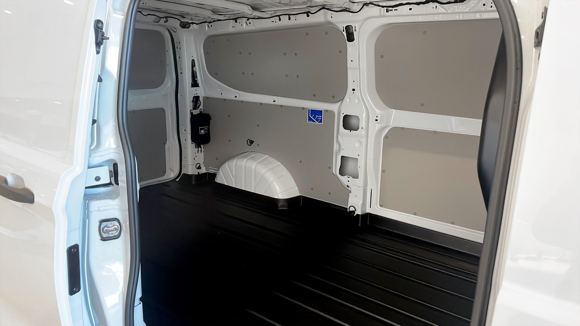 Ford Transit Custom 320 2.0 EcoBlue 2026, bild 5/10