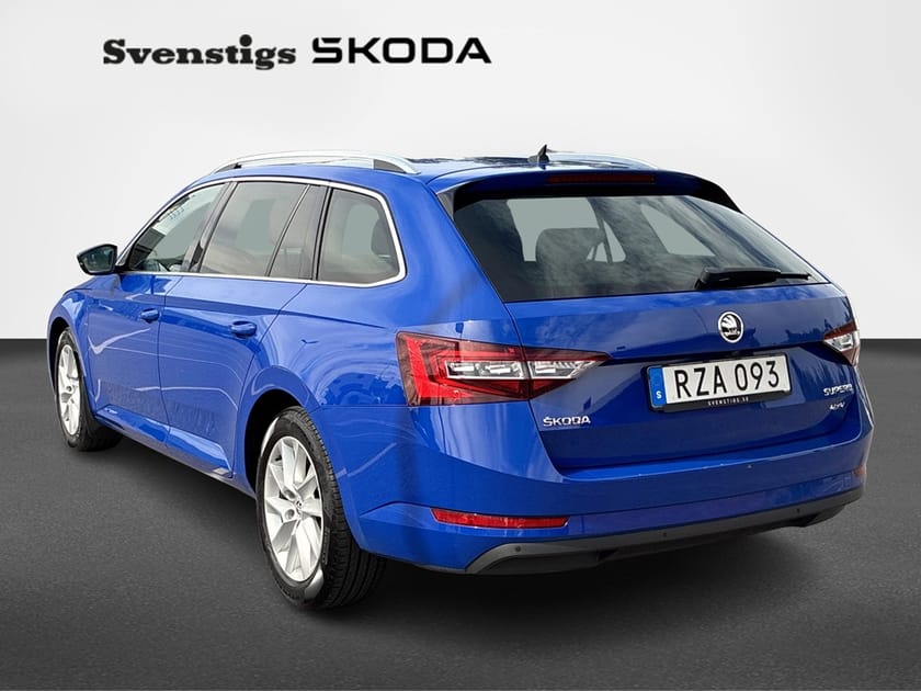 Bild 5 av Škoda Superb Kombi Combi Style 2.0 TDI 4x4 190 hk DSG, Drag Backamera