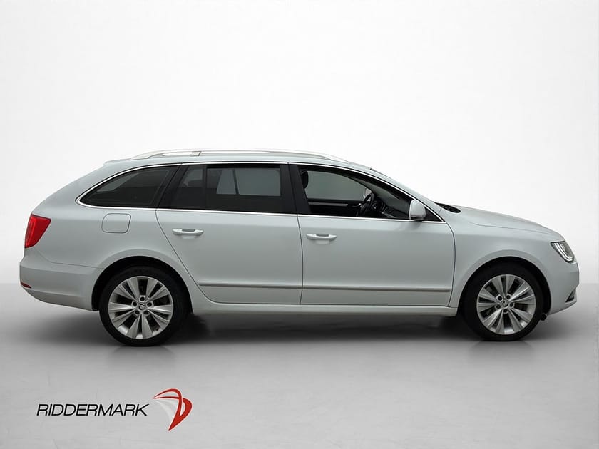 Bild 5 av Škoda Superb Kombi Skoda 2.0 TDI 4x4 170hk Elegance D-Värmare Drag