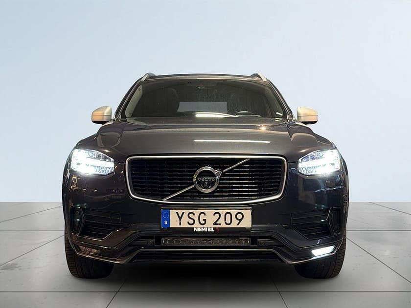Bild 2 av Volvo XC90 D5 AWD Geartronic R-Design 360/HuD/MoK/Pano/Drag/7-sits