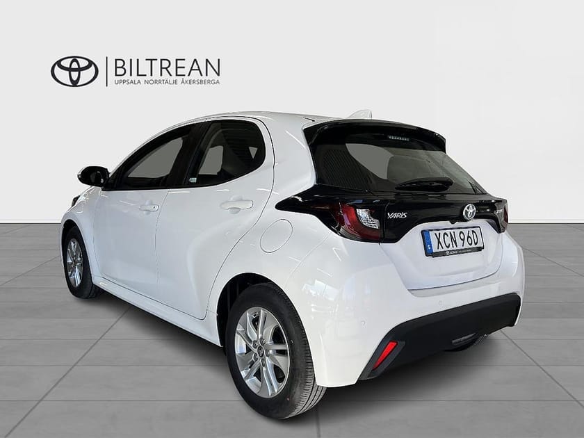 Bild 4 av Toyota Yaris Hybrid 1.5 Active komfortpaket P-sensorer Vinterhjul