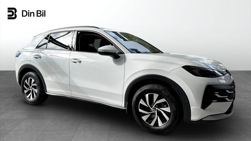 Bild 2 av Volkswagen T-Roc LIFE eTSI 150HK DSG Dragkrok