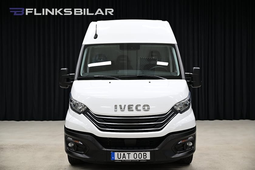 Bild 4 av Iveco Daily 35-140 Van 136HK L3H2|Automat|Drag|3.5tondragvikt|Webasto|Moms
