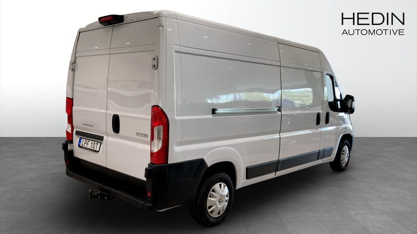 Bild 2 av Peugeot Boxer Van 335 2,0 HDI SKÅP