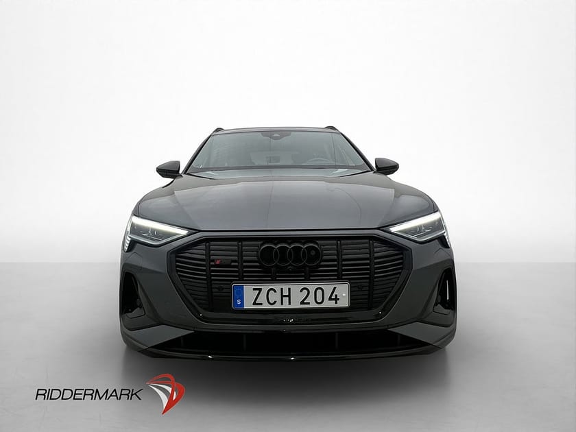 Bild 3 av Audi e-tron 55 quattro Q S Line 408hk Pano 360° Navi B&O HuD Drag