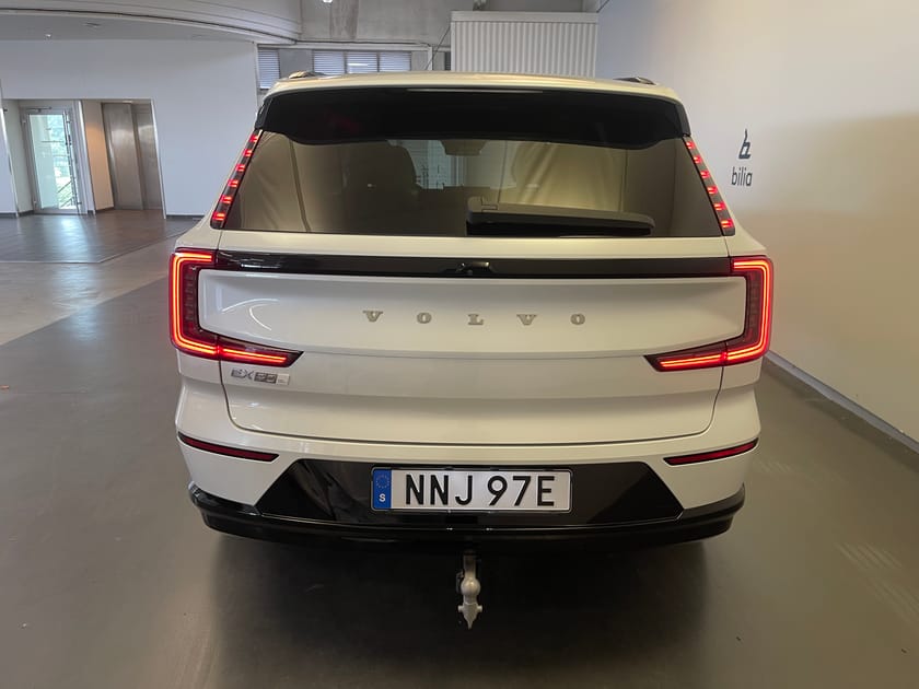 Bild 3 av Volvo EX90 Twin Motor Performance Ultra 7sätes / Bowers&Wilkins / 360 Kamera / Panoramatak /