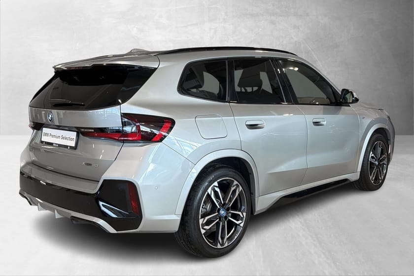 Bilde 4 av BMW iX1 xDrive30