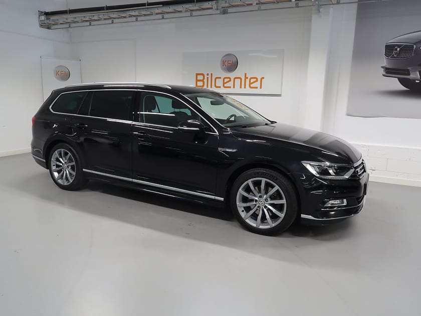 Bild 4 av Volkswagen Passat Sportscombi 2.0 TDI 4M GT R-Line V-Däck ingår Cockpit-Drag-Kamera-V