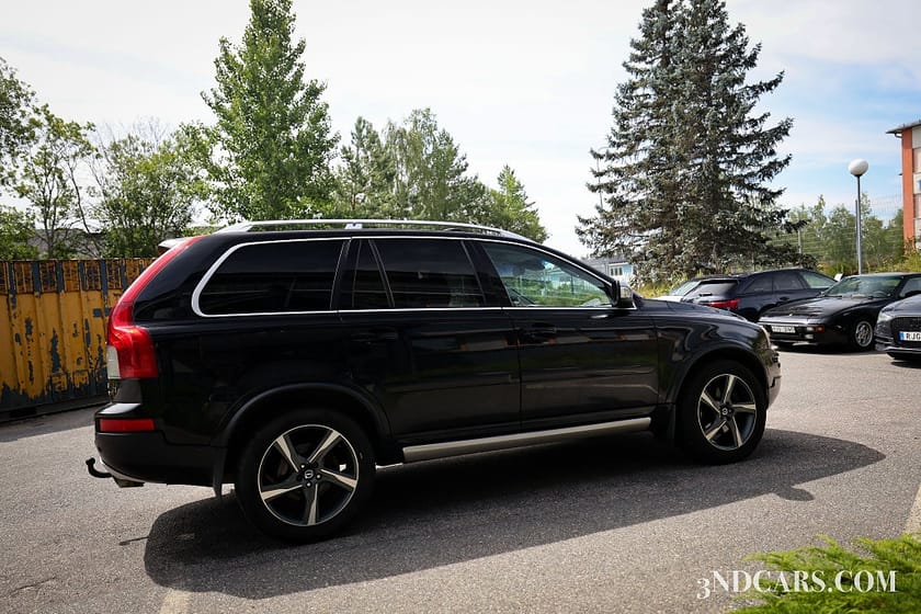 Bild 4 av Volvo XC90 7-säten D5 AWD R-Design Glastaklucka Dragkrok