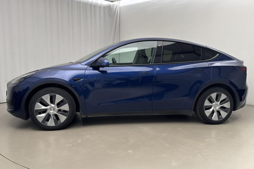 Bild 2 av Tesla Model Y Standard Range RWD 
