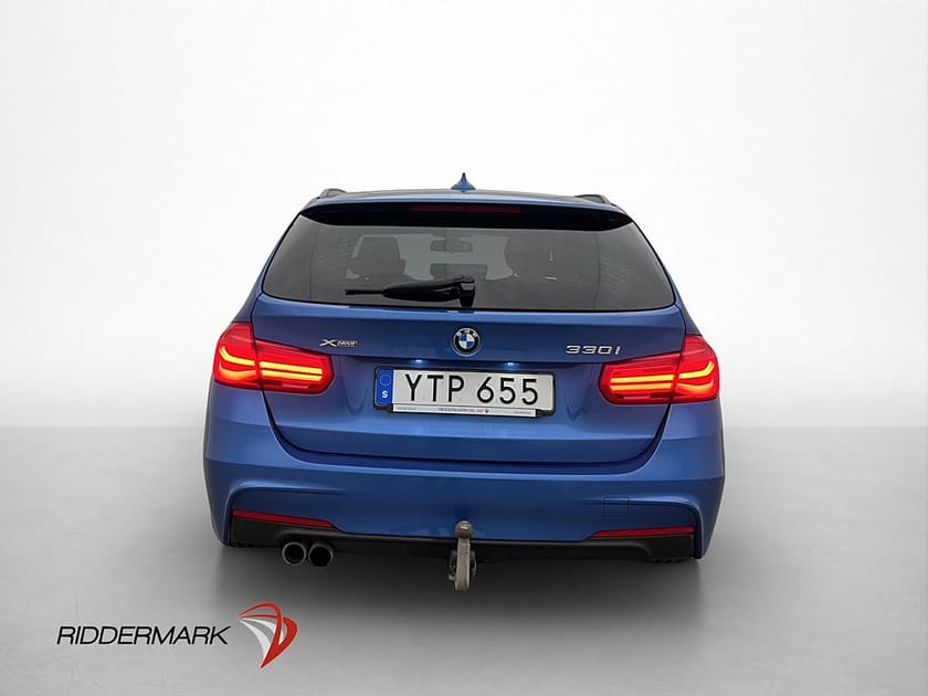 Bild 5 av BMW 330i xDrive Touring M Sport Panorama HIFI Drag Navi