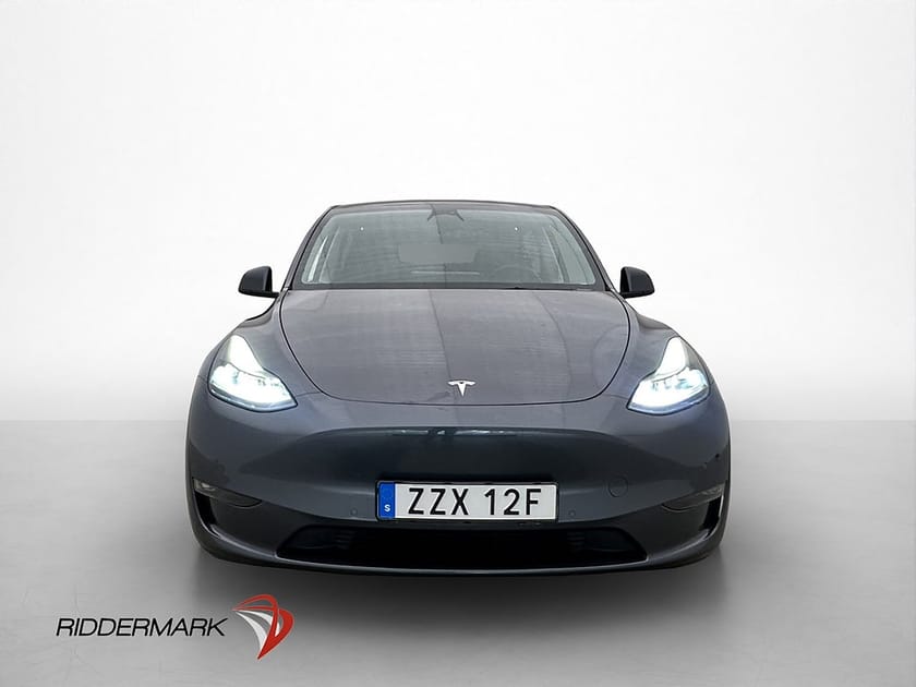 Bild 2 av Tesla Model Y Long Range AWD Svensksåld Dragkrok MOMS