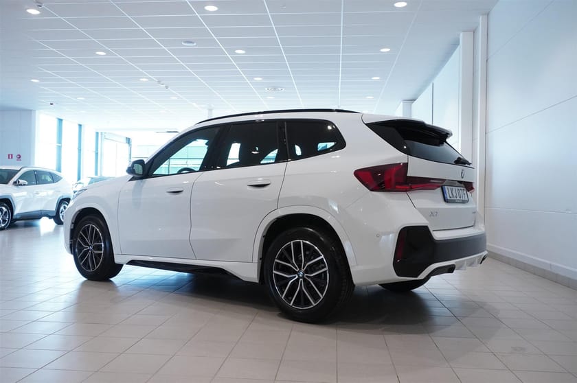 Bild 3 av BMW X1 sDrive18i M Sport Active Ed Drag DA