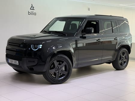 Land Rover Defender P300e PHEV