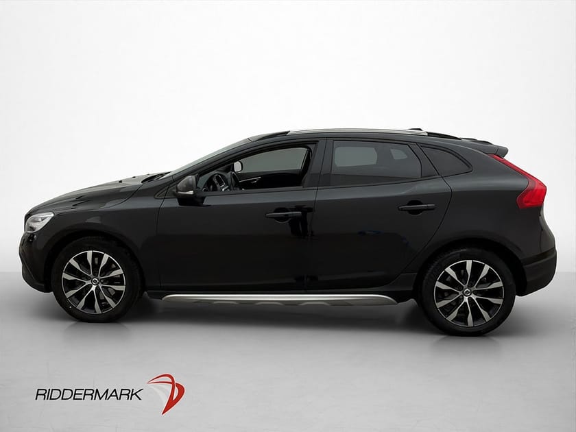 Bild 4 av Volvo V40 Cross Country D3 150hk Panorama Kamera Skinn BLIS