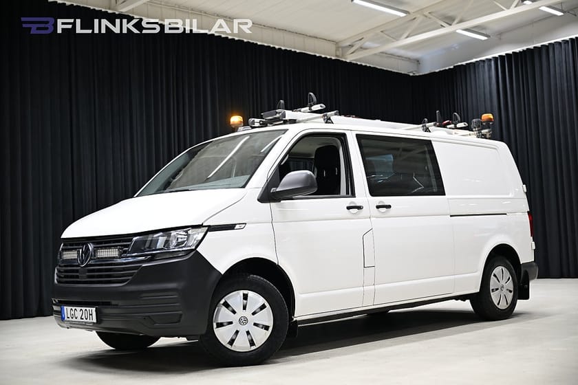 Bild 1 av Volkswagen Transporter Kombi 4Motion 150HK L2|Dubbelhytt|Dubbeldörr|V-Inredd|SeUtr!