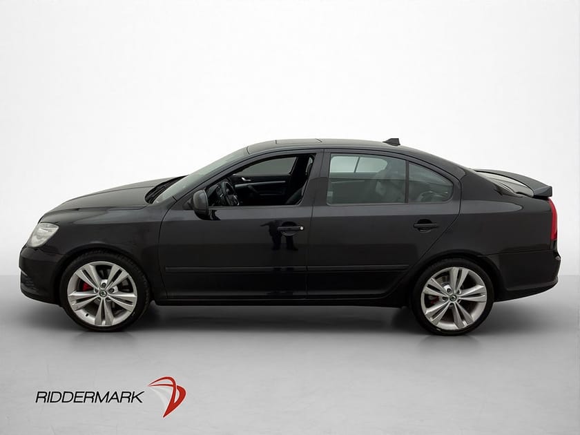 Bild 4 av Škoda Octavia RS Skoda 2.0 TSI Taklucka Halvskinn Kamera P-Sensor