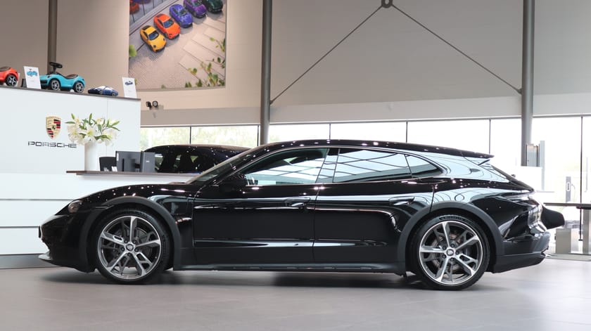 Bild 4 av Porsche Taycan 4 Cross Turismo