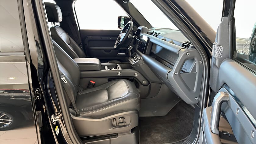 Bild 3 av Land Rover Defender P400e PHEV 110 X-Dynamic HSE