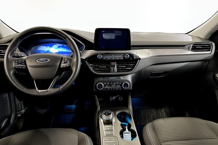 Bild 4 av Ford Kuga Plug-In Hybrid Titanium Business Edition