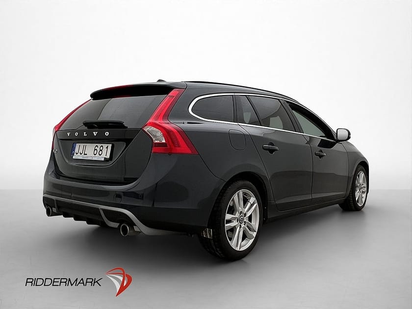 Bild 5 av Volvo V60 D4 R-Design Skinn P-Sensorer Värmare Kamrem-Bytt