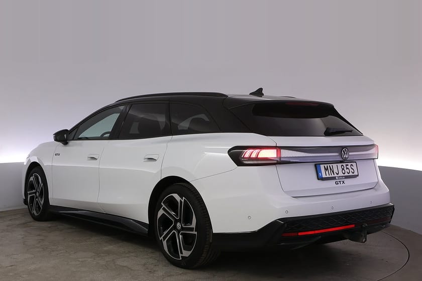 Bild 4 av Volkswagen ID.7 GTX Tourer Plus Drag Elstol HUD BLIS H/K 360