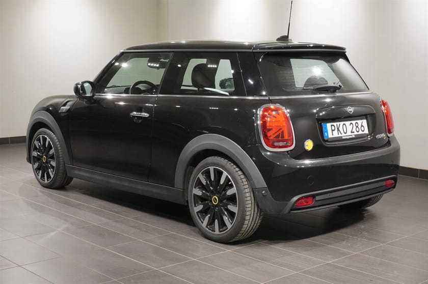 Bild 2 av MINI Cooper SE Essential Kamera LED DA MSI