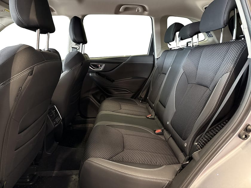 Bild 4 av Subaru Forester e-Boxer XFuel 2.0 Active Lineartronic Euro 6