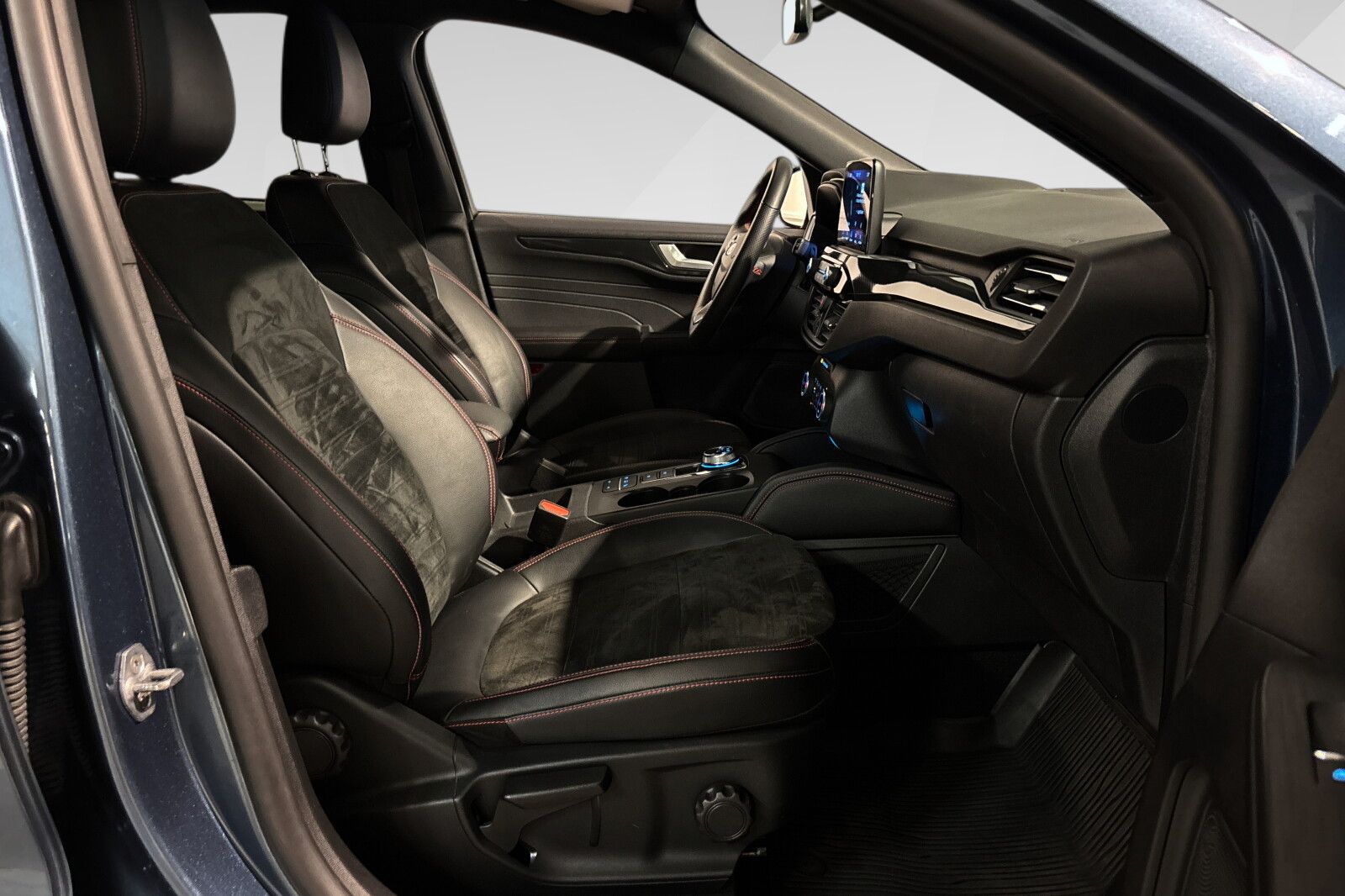 Ford Kuga Plug-In Hybrid bilde 16