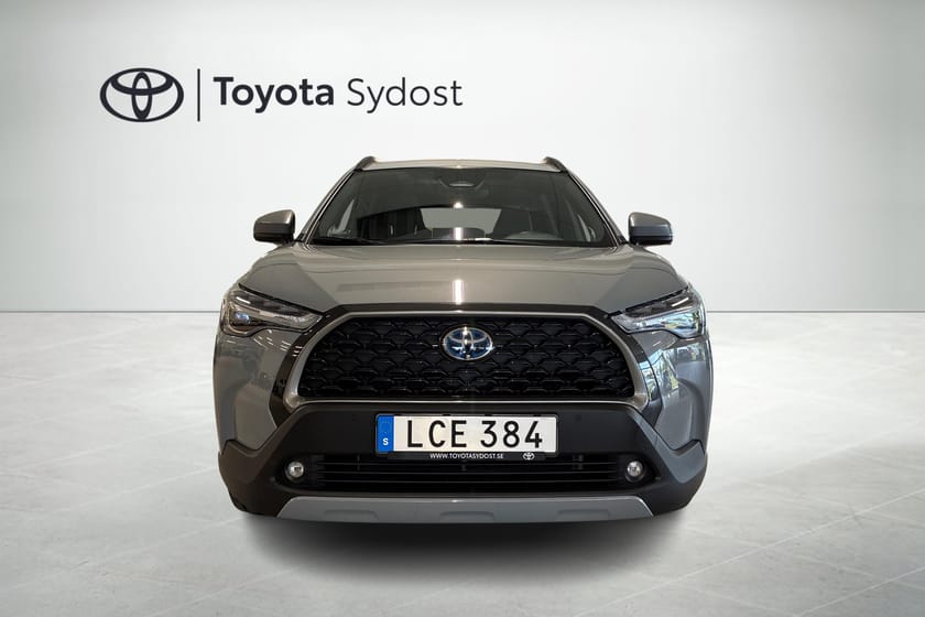 Bild 5 av Toyota Corolla Cross Hybrid AWD-i – Executive Skinnklädsel JBL