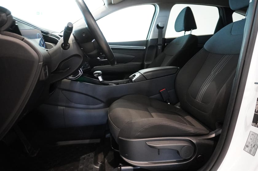 Bild 5 av Hyundai Tucson 1.6 T-GDi MHEV DCT Essential 150hk
