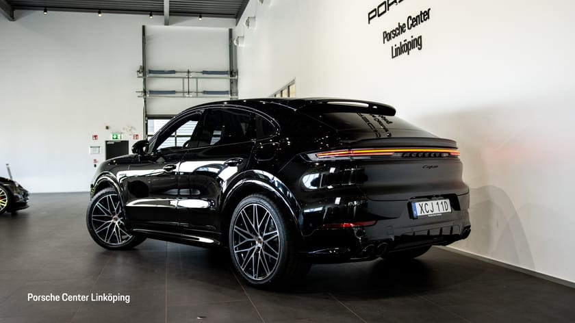 Bild 5 av Porsche Cayenne E-Hybrid Coupé Black Edition
