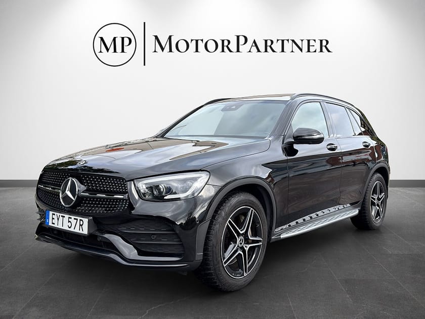 Bild 3 av Mercedes-Benz GLC 300 d 4MATIC 9G AMG Pano Burmester Skinn Cockpit