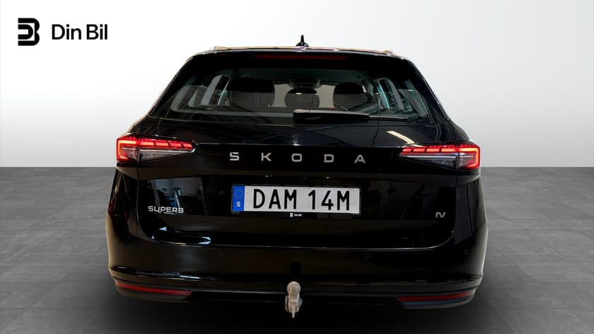 Bild 5 av Škoda Superb iV Kombi Selection DSG Drag/P-värmare