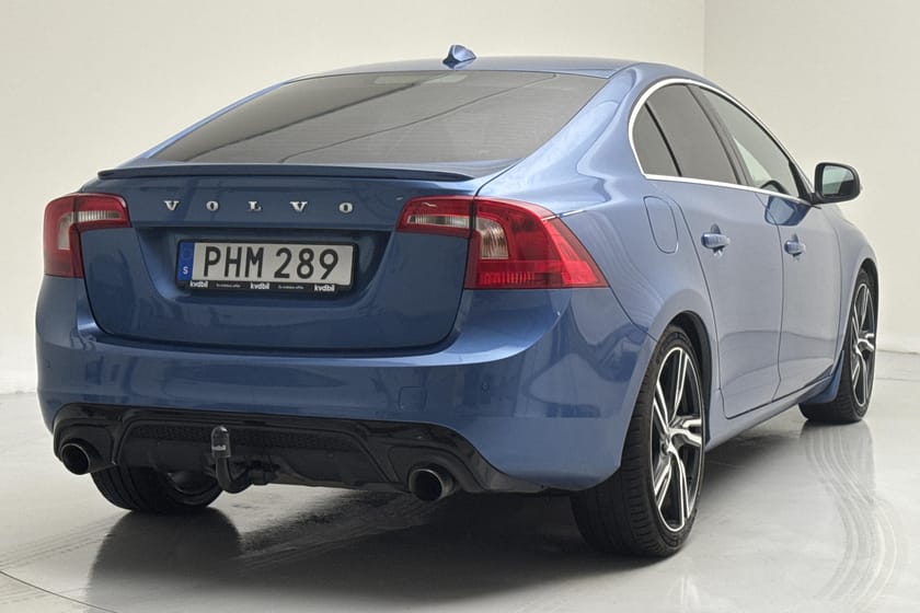 Bild 3 av Volvo S60 T6 AWD (310hk) R-Design Polestar H/K B-Kam