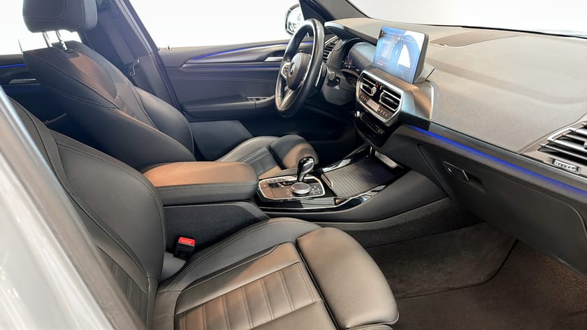 Bild 3 av BMW X3 xDrive20d M-Sport Värmare Adaptiv farthållare HiFi