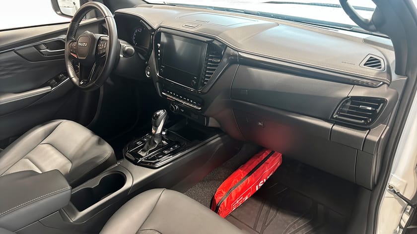 Bild 3 av Isuzu D-Max Crew Cab XRX CNG / DEMOBIL