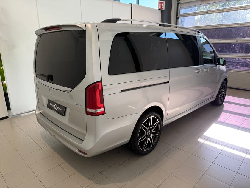 Bilde 3 av Mercedes-Benz V 300d 4MATIC 3.1t V300 EXC A2 4M /H.FESTE/LUFTFJÆRING/KJØLESKAP