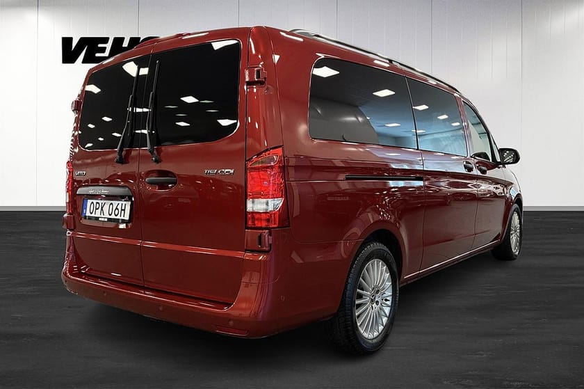Bild 3 av Mercedes-Benz Vito Tourer 119 CDI 3.1t 9G-Tronic 5-sits MOMS Kamera Värmar