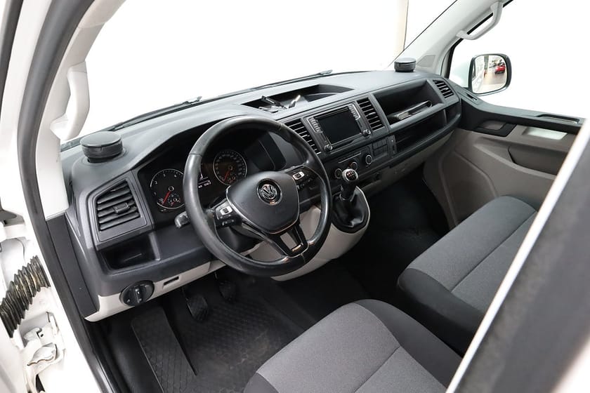 Bild 3 av Volkswagen Transporter T30 2.0 TDI BMT Proline | Drag | Inredning | Moms |