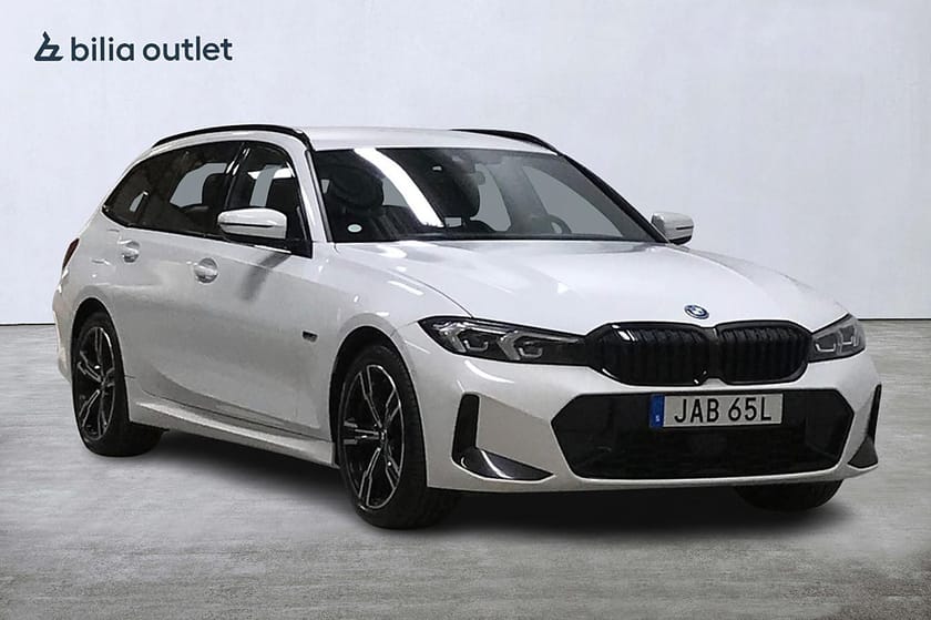 Bild 4 av BMW 330e Touring aut M Sport 292hk Navi Backkamera Widescreen