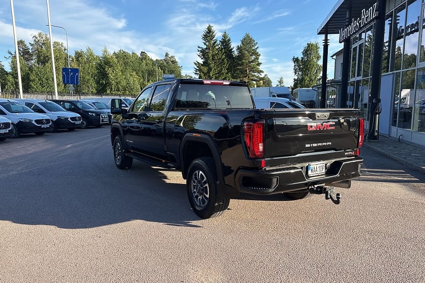 Bild 5 av GMC Sierra 2500 HD Crew Cab 6.6 V8 Duramax 4WD/1600 mil