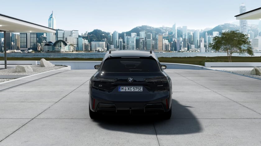 Bild 5 av BMW iX xDrive60 Supercharged DA Pro Bw Drag