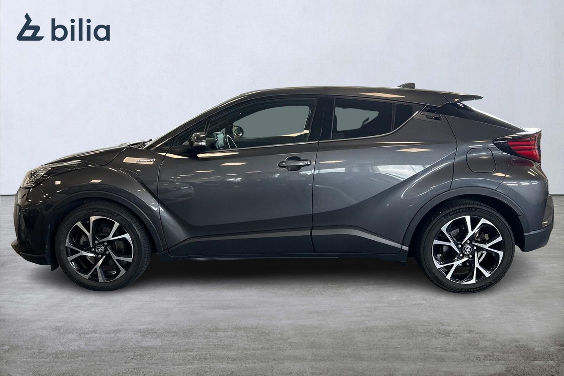Toyota C-HR Hybrid 2020, bild 3/10