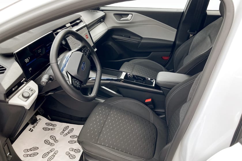 Bild 5 av Ford Puma Gen-E (44 kWh) 168hk Demobil