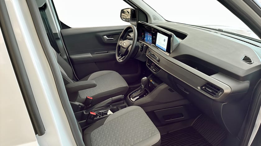 Bild 3 av Ford Transit Courier LIMITED SKÅP 1.0B 125 A FWD