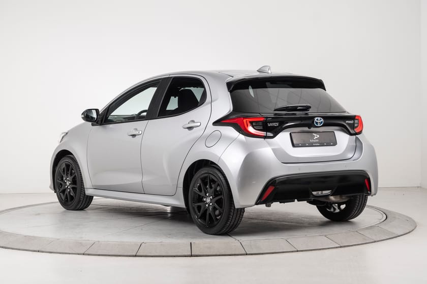 Bilde 5 av Toyota Yaris Hybrid Style | ACC/Navi/Kamera/Pano