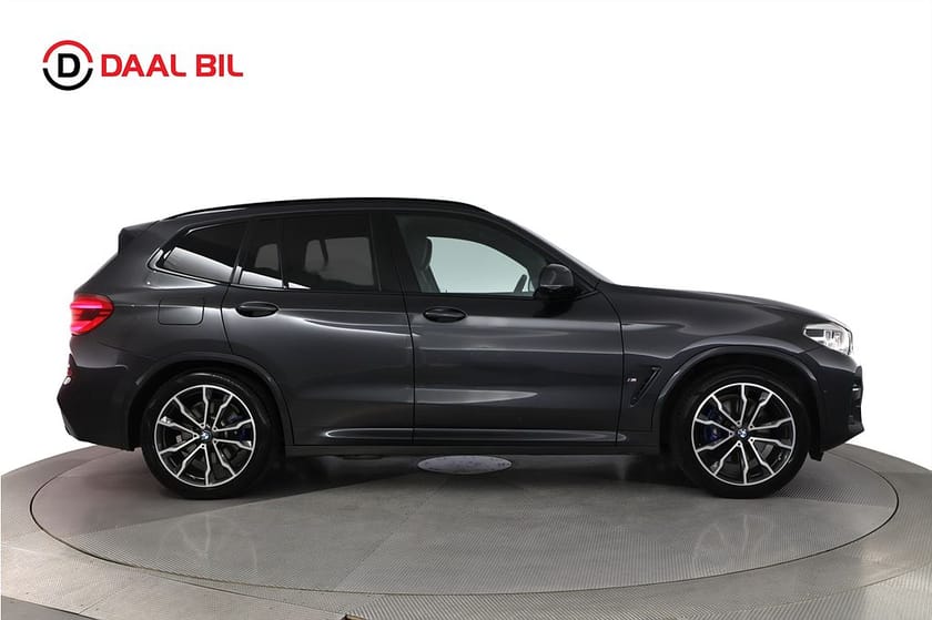 Bild 5 av BMW X3 xDrive30e 292HK M-SPORT PANO H/K® 3D-VIEW DRAG HUD NFC