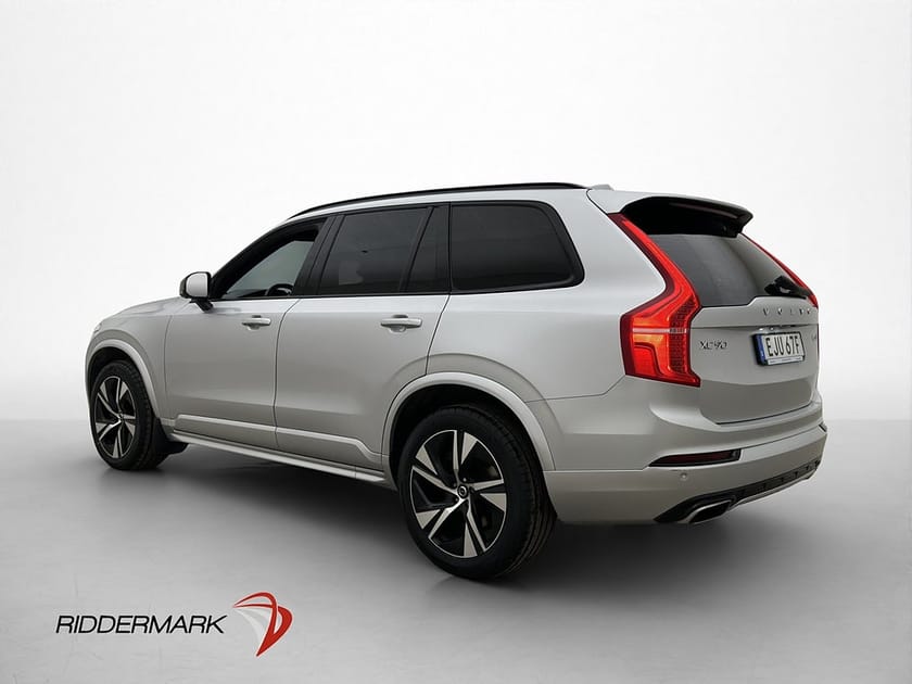 Bild 4 av Volvo XC90 7 Säten B5 AWD R-Design Pano B&W HUD VOC 360° 4-Zon MOMS
