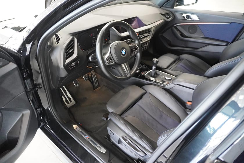Bild 2 av BMW 118i 5-Dörrar M Sport